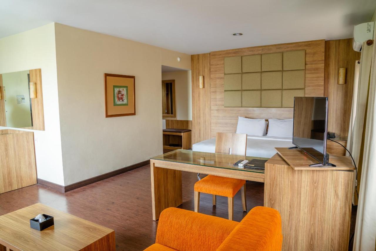 Hotel Alia Cikini Jakarta Exteriör bild