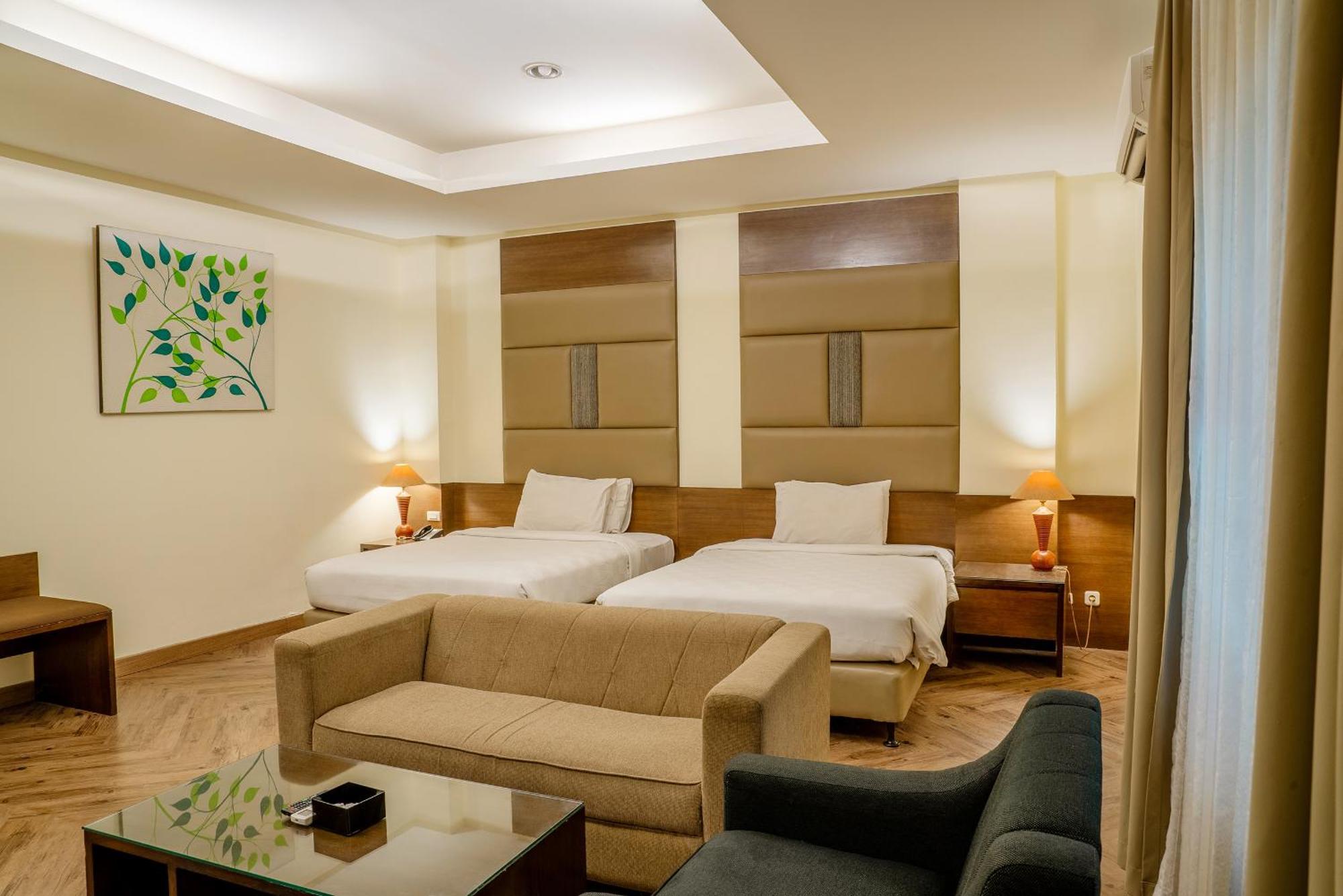Hotel Alia Cikini Jakarta Exteriör bild