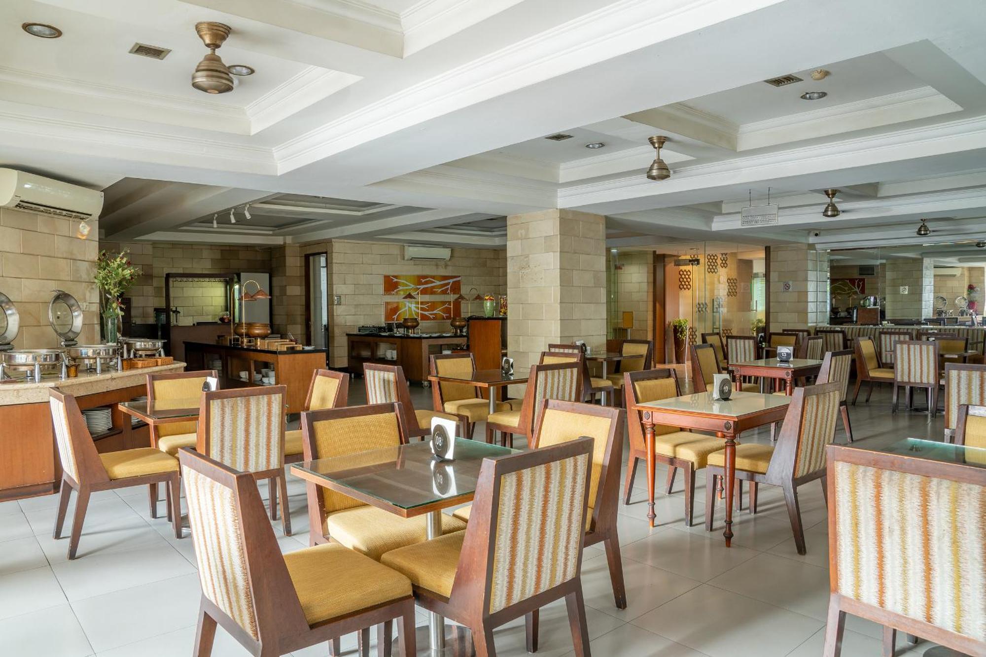 Hotel Alia Cikini Jakarta Exteriör bild